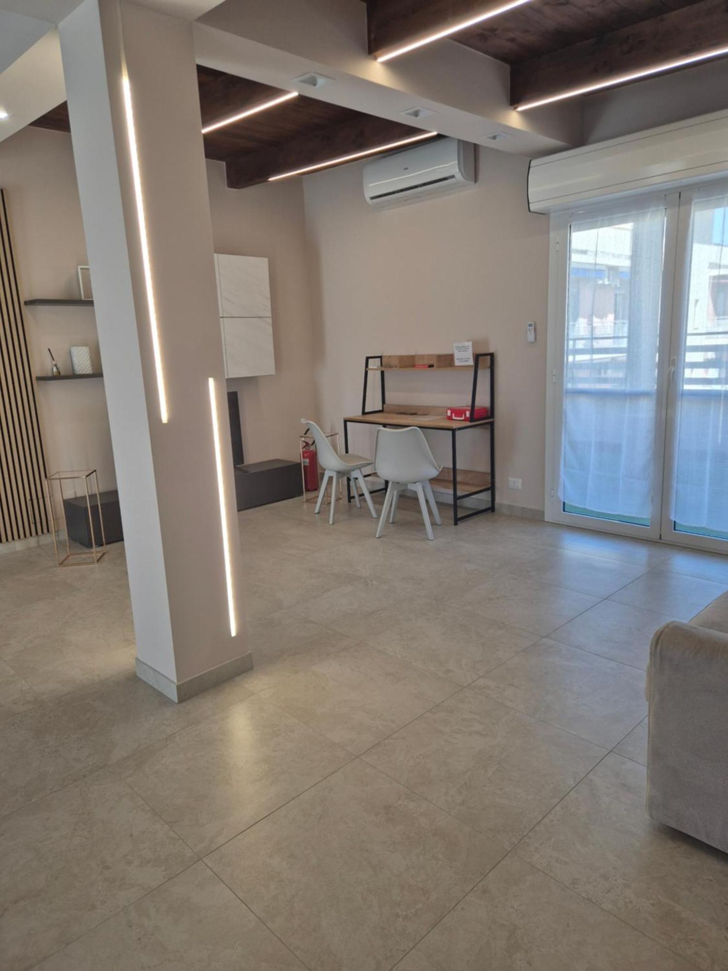 Attico Solaris Leilighet Reggio di Calabria Eksteriør bilde